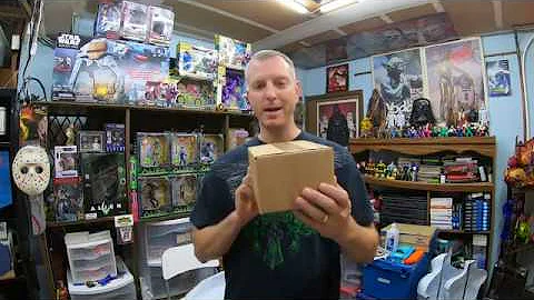 Shipping Boxes And Mailers You Need To Sell On eBay!