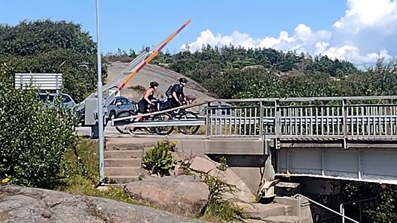 Sotenkanalen med sykkel i Bohuslen Vest i Sverige