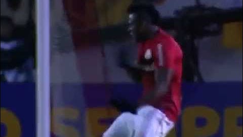 Gol de Willians - Internacional 2 x 0 Criciúma - 2° Rodada - Brasileirão 2013