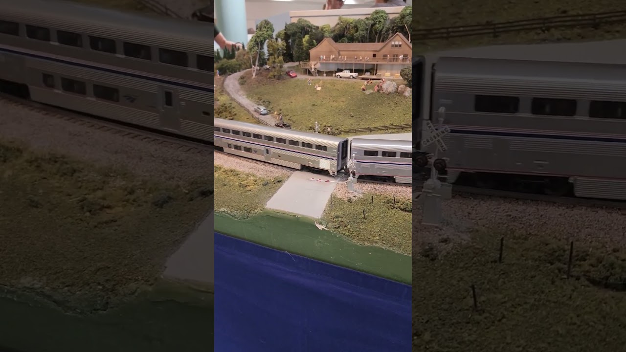 Running the Portland section of Amtrak's Empire Builder train w/Potomac Module Crew