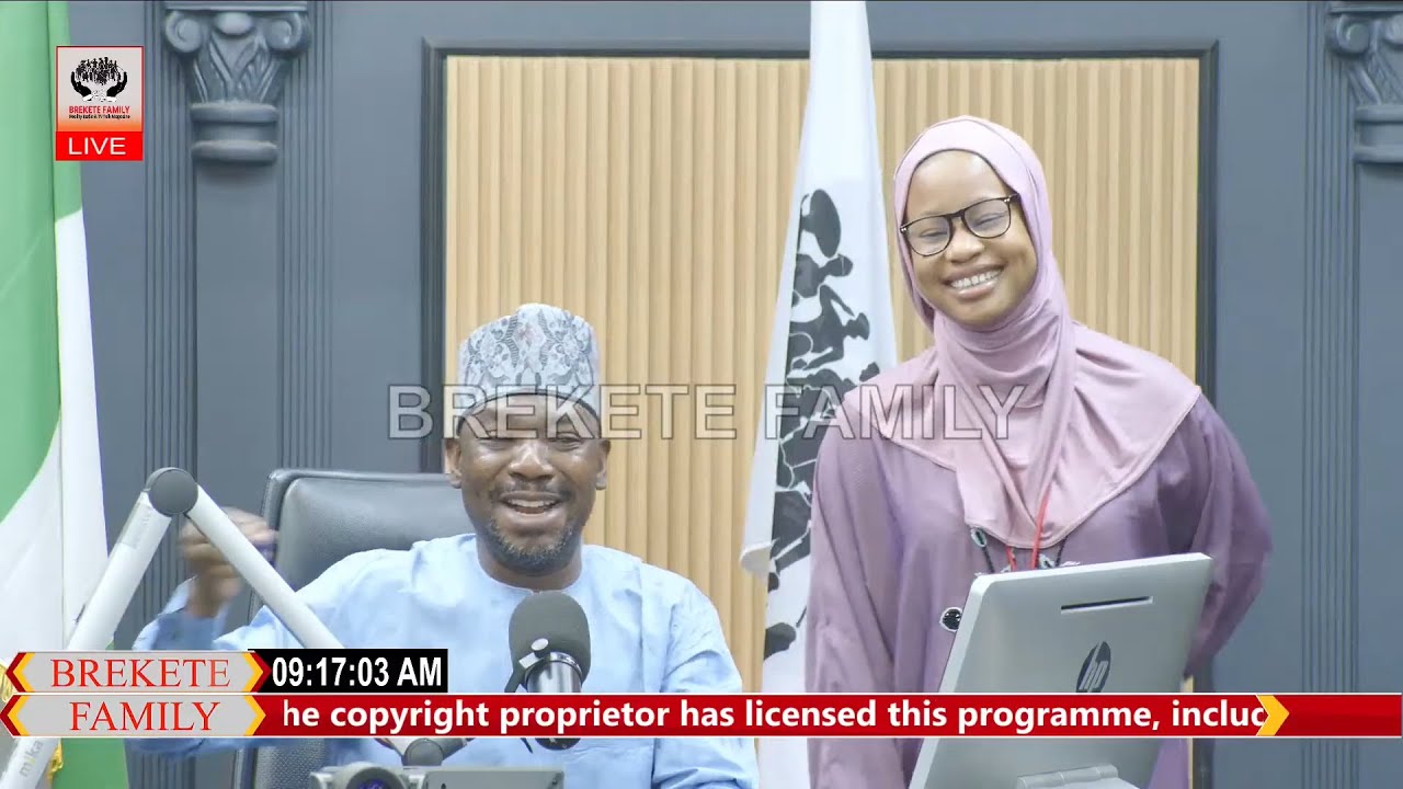 Moment in the Studio - Hamdiyya Sidi Sharif