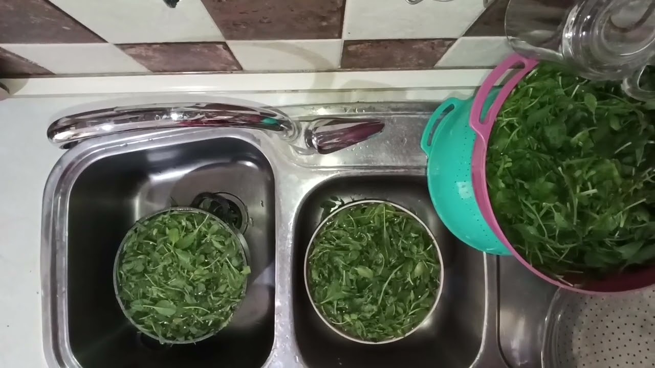 My sink doesn’t just wash dishes — it rinses the veggies too 🥬💧 🌿✨