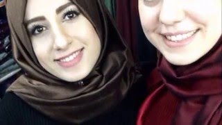 Wanita Cantik Berhijab Tersenyum Manis # 3