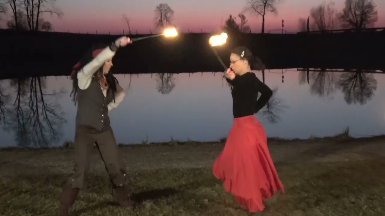 Fire Vampires Trailer 2025 / Feuershow