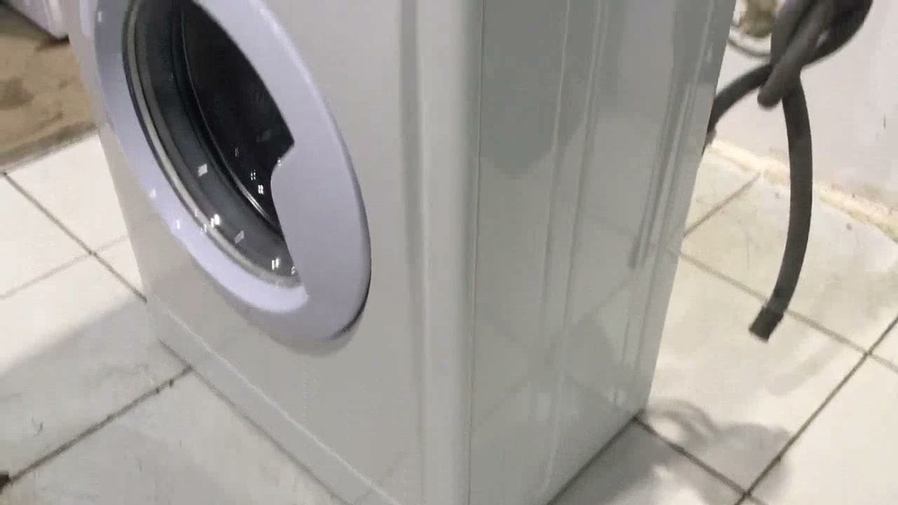 Стиральная машина Indesit WISL86