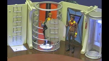 Moebius Lost In Space Jupiter 2 Model (Part 2) - By Gemini Model Build-Up Studios