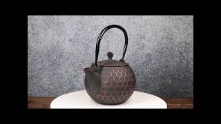 Bronze Bee and Honeycomb Cast Iron Teapot 60oz | Ebros Gift