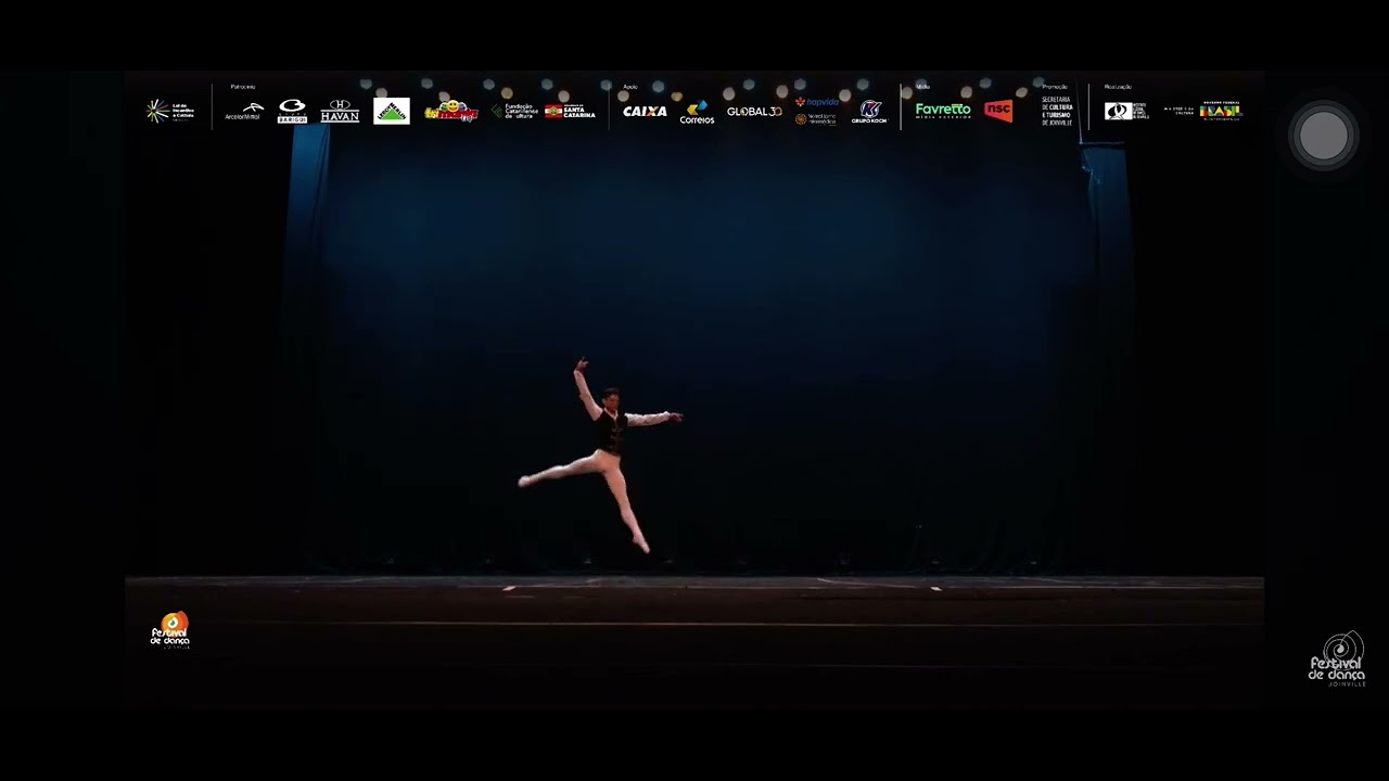FESTIVAL DE DANÇA DE JOINVILLE                           Variação Masculina Esmeralda🥇