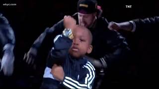 5-year-old Tavaris Jones puts on show during Cavs-Warriors game