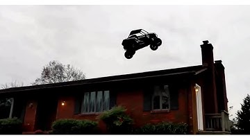 Buggy Jump Over House - Nitro Circus Pastrana
