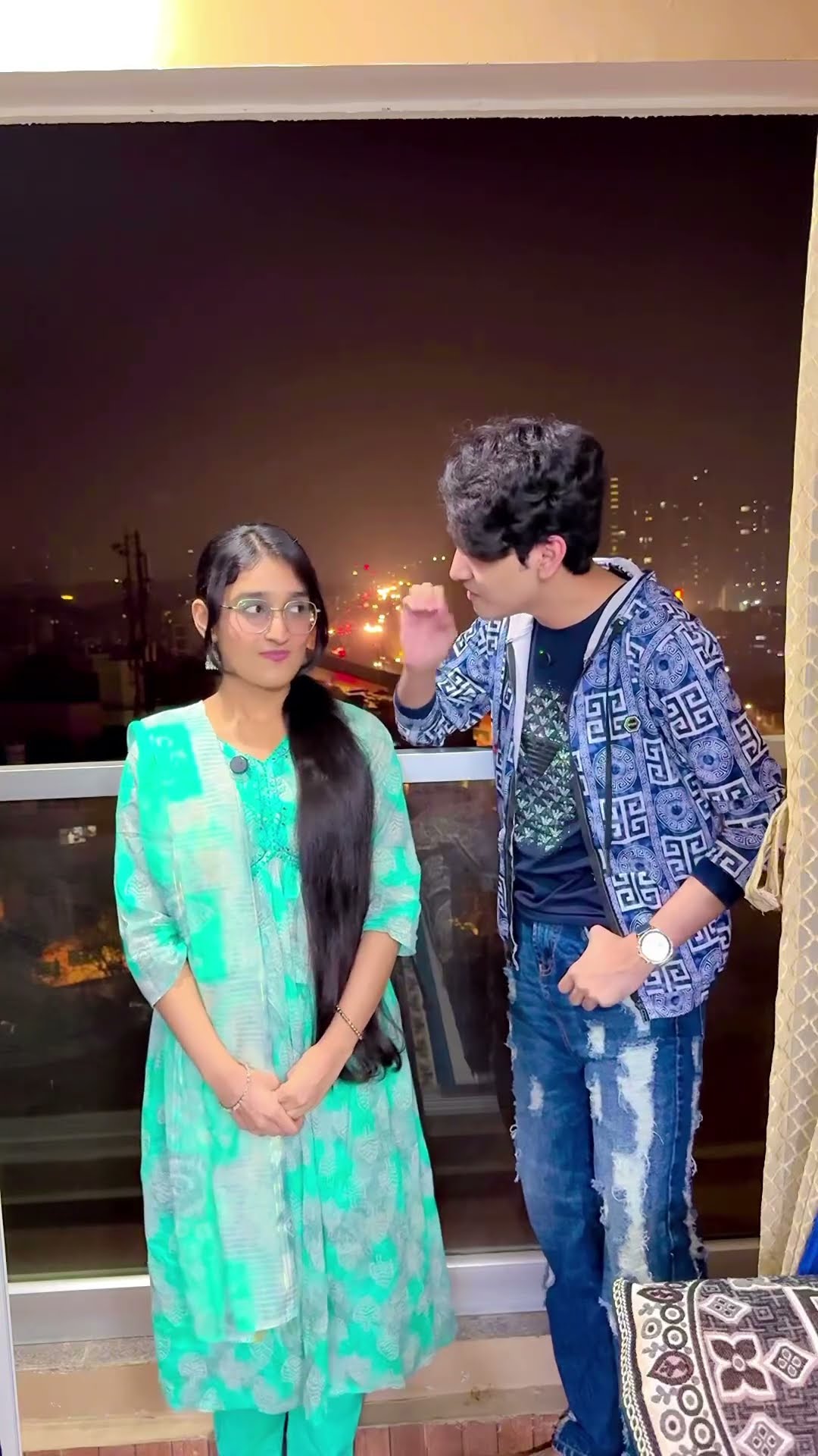Aaye Bade?? #zidaanshahidaly #brothersister #shorts