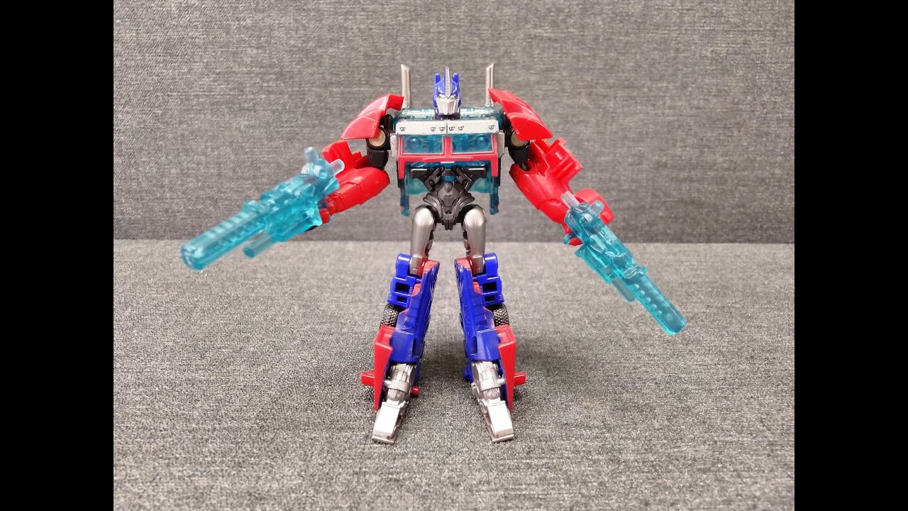 Обзор трансформера Optimus Prime - Cyberverse Commander Class -Transformers: Prime. Музей Р-ТФ.