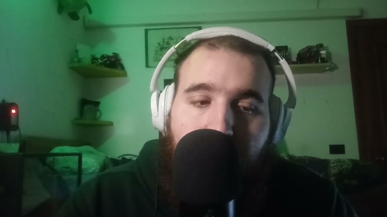 [ASMR ITA] Inaudible Whispering