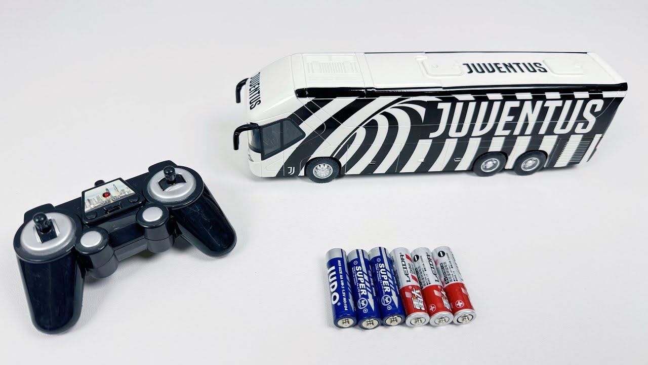 Immersive unboxing RC remote control bus, RC spray racing car, universal police car, gear bee