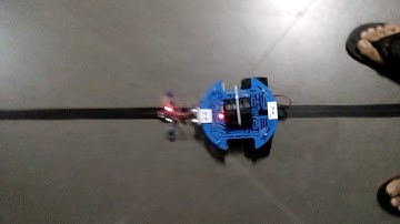 Test xe dò line arduino Xe robot dò line 5 mắt