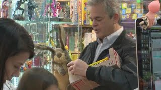 Austinites take part in 'Small Business Saturday'