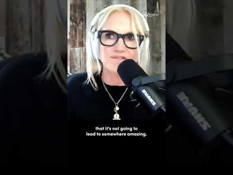 Feeling discouraged? Try THIS mantra | Mel Robbins #Shorts