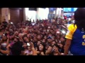 Duelo firma de autógrafos