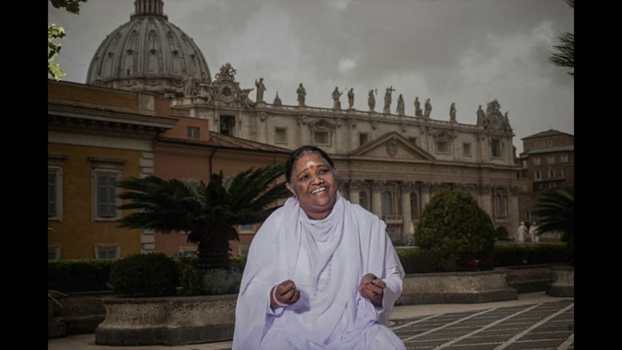 Vagadheeshwari Sarade | Matha Amrithanandamayi Bhajan | Abhirami Sasikant