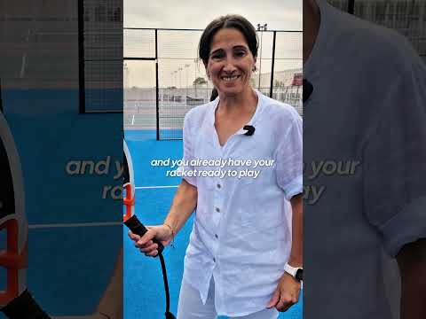How to put on an overgrip, by Icíar Montes #padel #icíarmontes #iciarmontes #davor #davorpadel