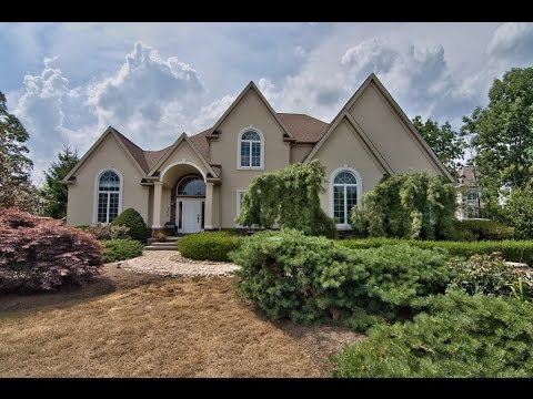 208 Greystone Drive, Shavertown, PA home video tour