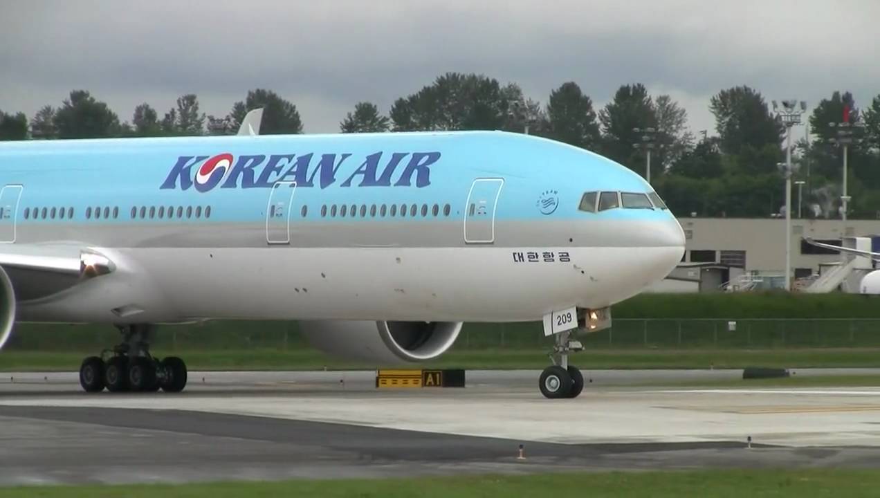 Korean Air 777 Takeoff