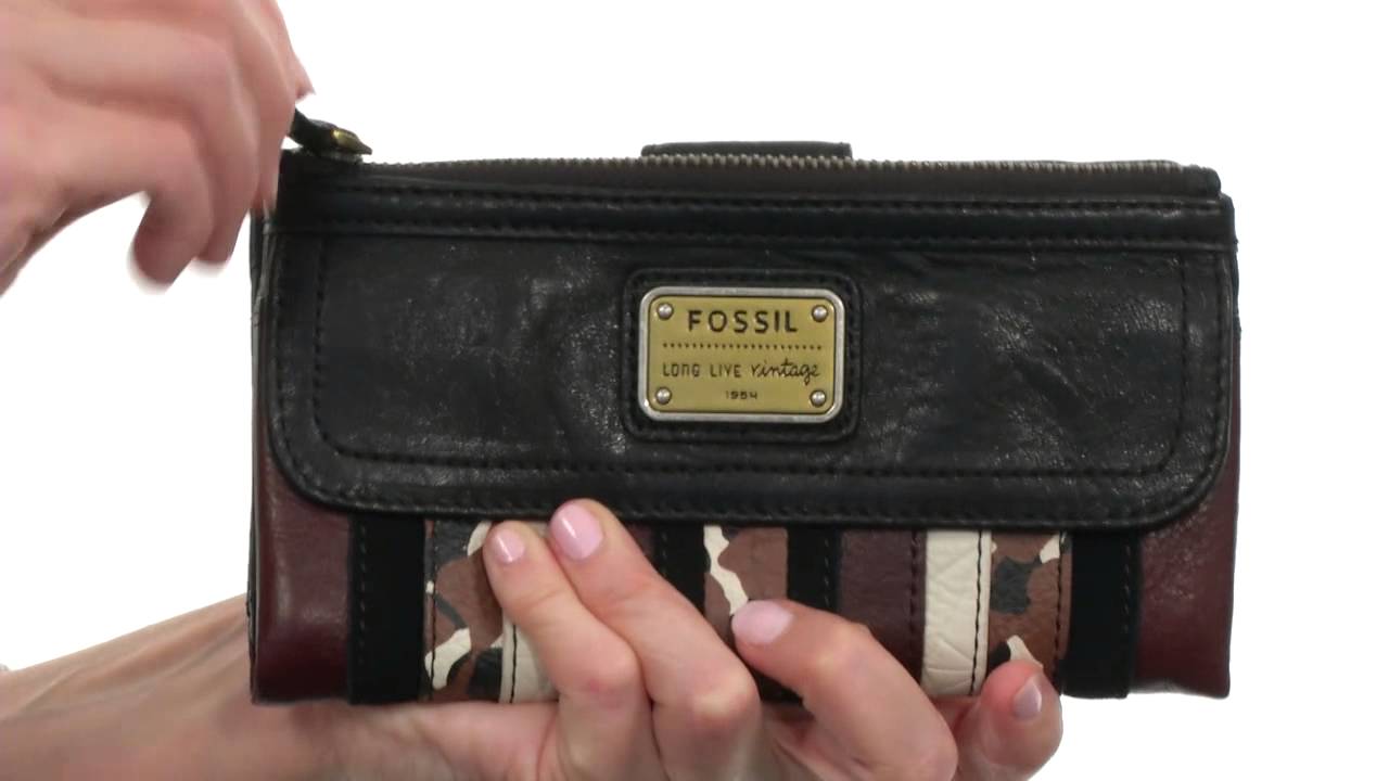 Fossil Emory Zip Clutch  SKU:8502293