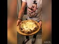 Pizza napoletana ai 4 formaggi e verace con salamino piccante abruzzese