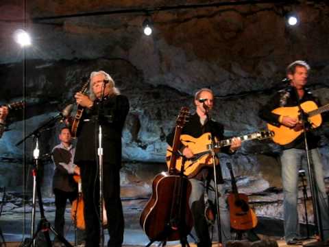 Ricky Skaggs and Kentucky Thunder (Lonesome River) 05 22 2010 Cumberland Caverns
