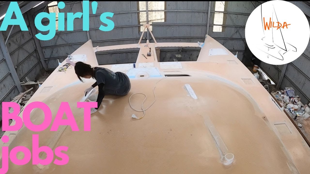 A girls BOAT JOBS - S02 E37 - DIY Catamaran