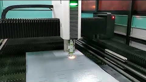 Máy cắt laser 3015 1500W bàn chuyển đổi bàn giao phục vụ khách hàng . LH: 0963.410.111