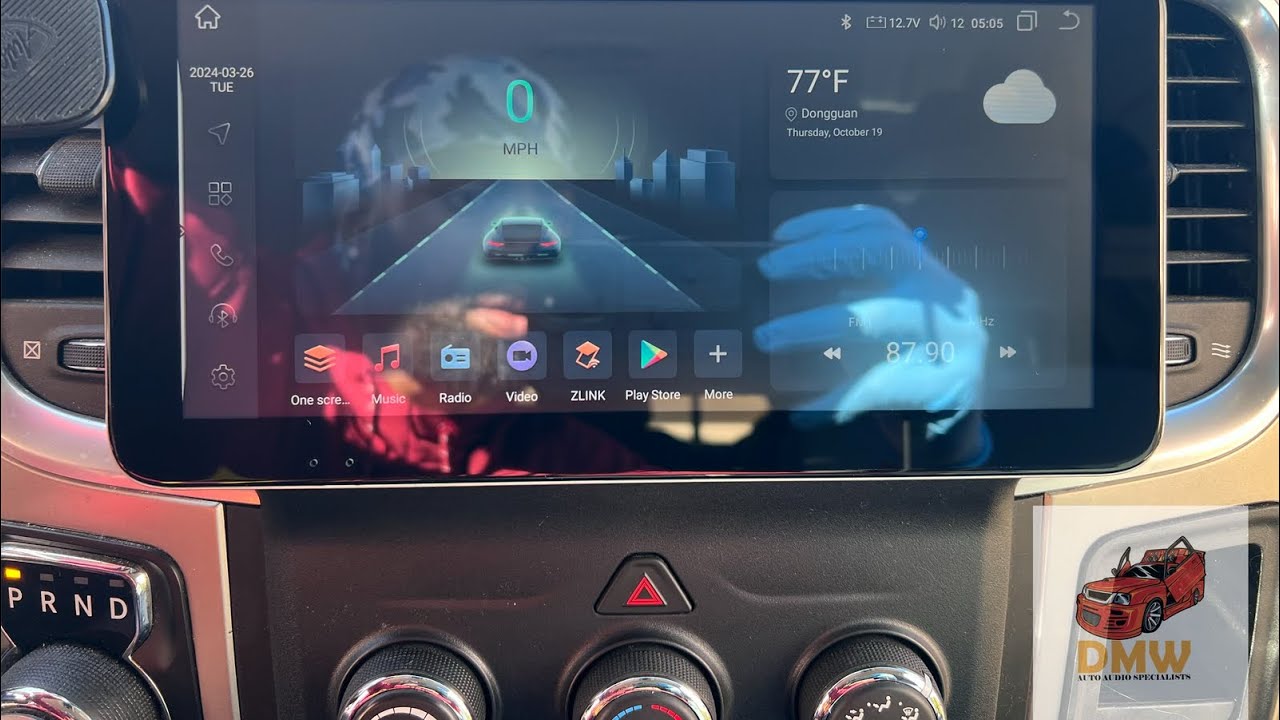 Как установить 10,25-дюймовую двухдиновую магнитолу и камеру заднего вида в Dodge Ram 1500 2013–2...