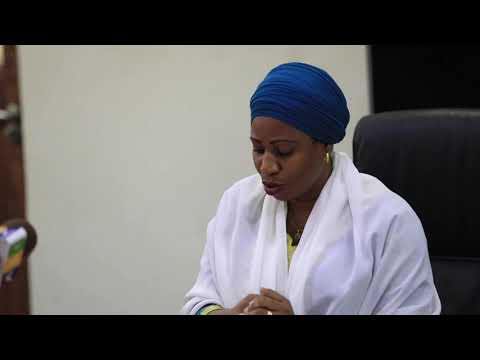 Video: Vidokezo Vya Kutunza Paka Wagonjwa Nyumbani Na Hospitali