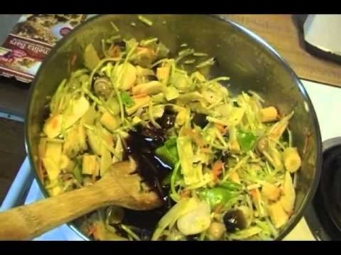 What's for Dinner? Chicken Lo Mein Inspired by the Markdown Produce Rack