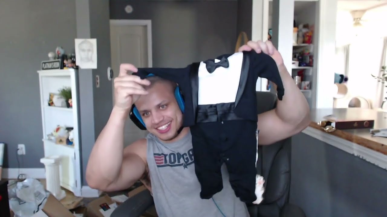 Tyler1 received a nice gift from a caring fan!