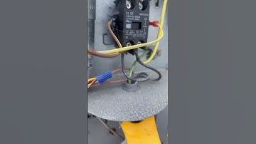 testing a dual capacitor on your ac system. #diy #ac #hvac #acunit #capacitor #airconditioner