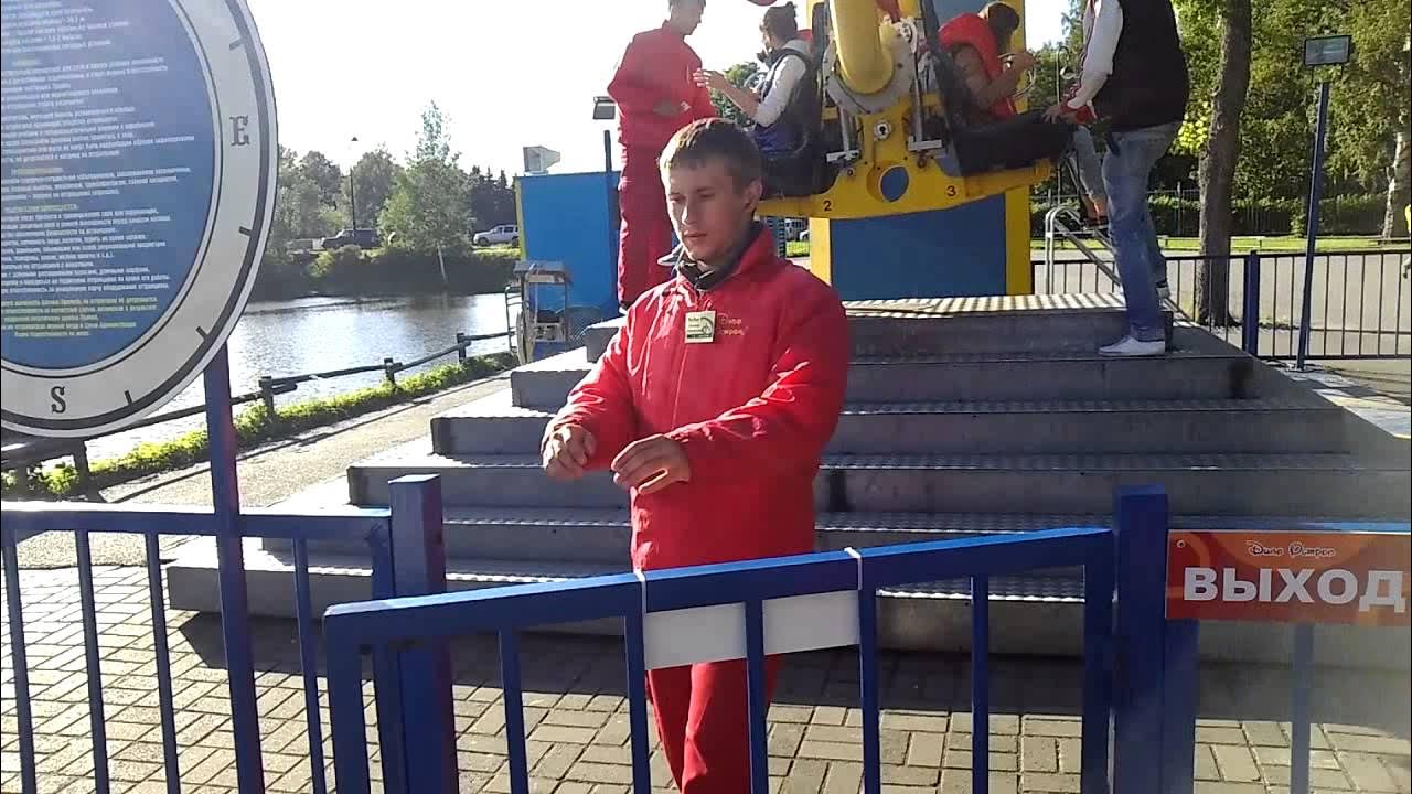 Диво остров аттракцион шалтай болтай. Горка мясокомбинат 2 диво остров. Егорик на виражах на диво острове. Парк аттракционов спб диво остров бустер. Диво-остров санкт-петербург красная горка.