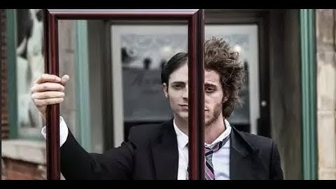 WHAT HAPPENS IF YOU LOOK AT A MIRROR WHILE DREAMING? | IAN FOREVER LUCID