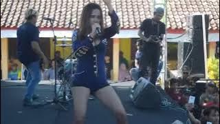 Jaran Goyang UUT Selly Biduan HOT Parah Gila