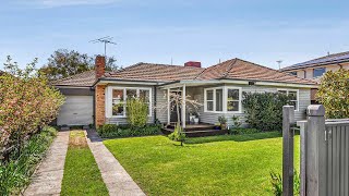 11 Loreen Street, Oakleigh South