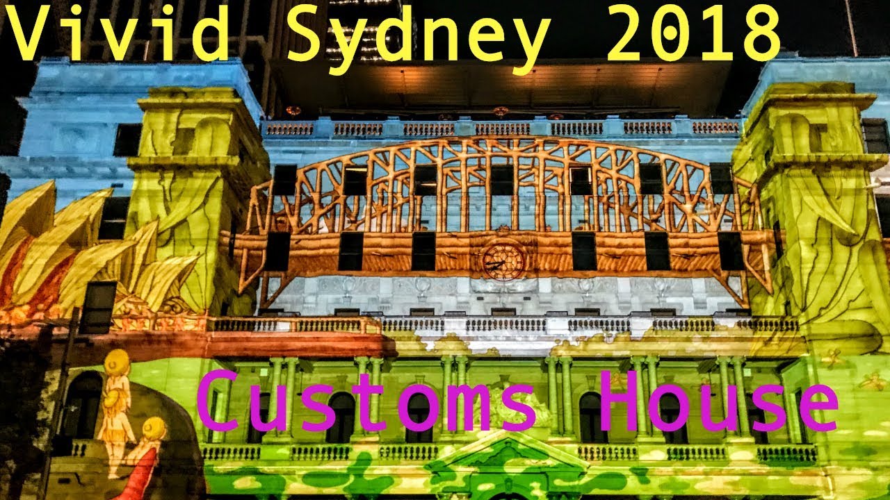Vivid Sydney 2018 at Customs House full light projection, Adventures of Snugglepot and Cuddlepie