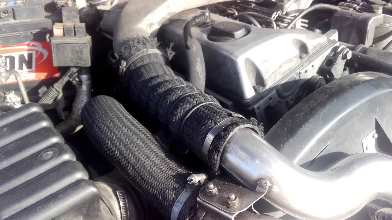 Ssan Yong Musso engine sound 2.9 - YouTube