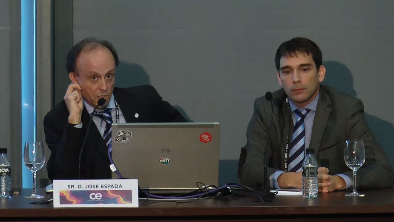 Sistema Global Integrado para la Gestión de la Operación en Renfe Viajeros - RENFE - CEsri17 esri inc