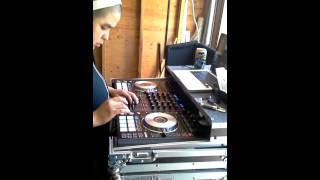 LONG ISLAND PARTIES 516 713 7375 WWW.DJSCOOBY13.COM
