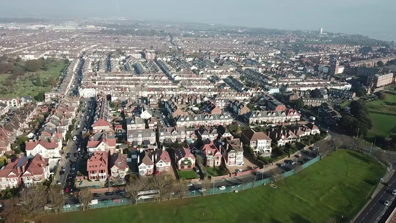 Eastney Esplanade, Southsea, United Kingdom - aerial filming with dji ...