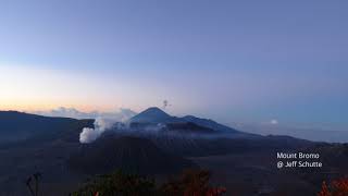 Download Lagu Mount Bromo - Java 03102017 MP3