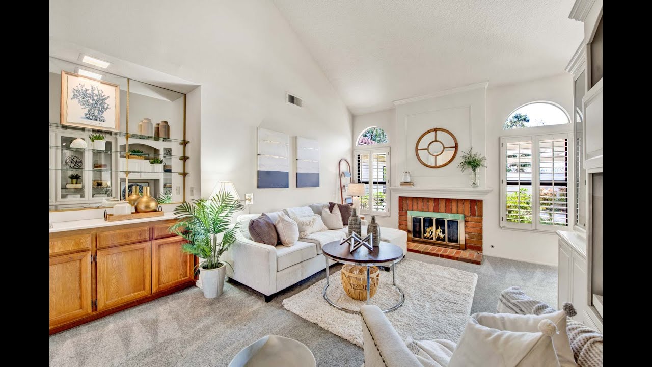 205 N Willow Springs Road, Orange