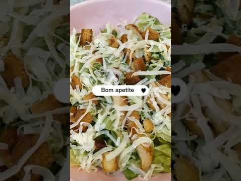 Salada Caesar