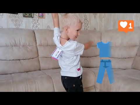 Одежда для детского сада: танцы в футболке Lucky Child Одежда для детского сада: танцы в футболке Lucky Child
