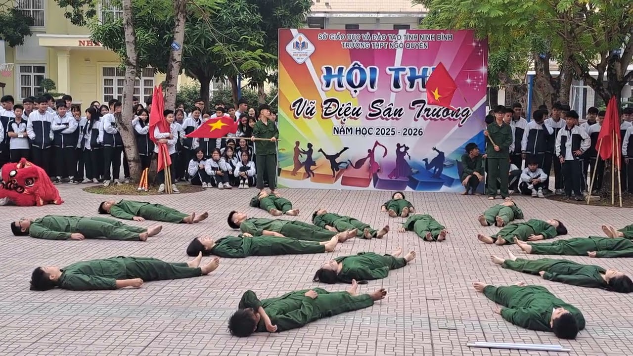 10A1 VŨ ĐIỆU SÂN TRƯỜNG | TRƯỜNG THPT NGÔ QUYỀN (16/12/2025)